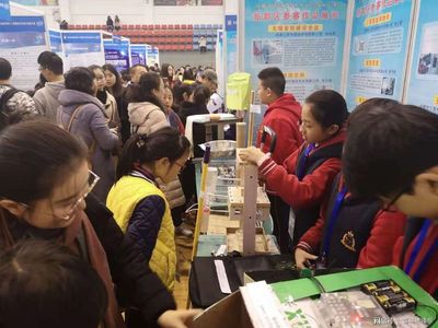 小發(fā)明、巧制作 我市2000余項青少年科技創(chuàng)新成果同臺競技